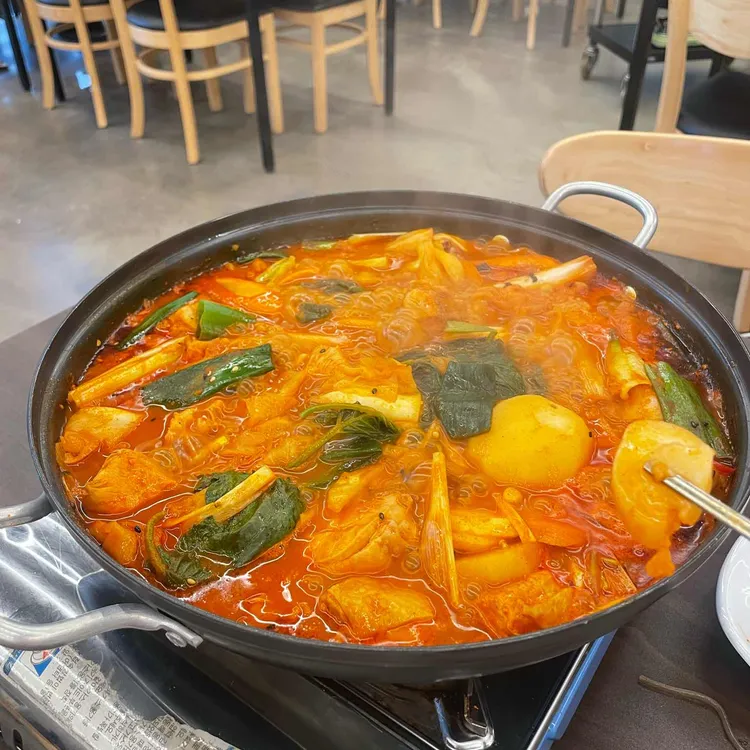 성원정 닭한마리칼국수 대표 사진