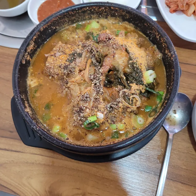 감자탕 대표 사진