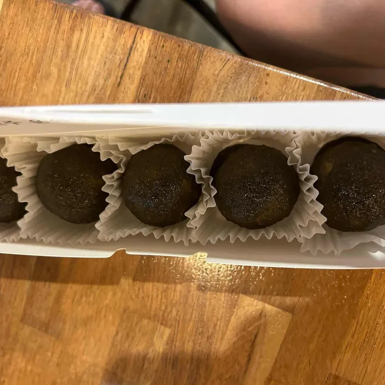 진주운석빵 대표 사진