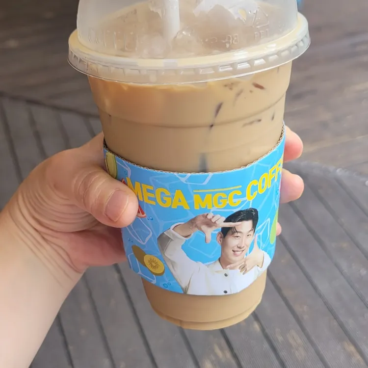 메가커피 사진 1