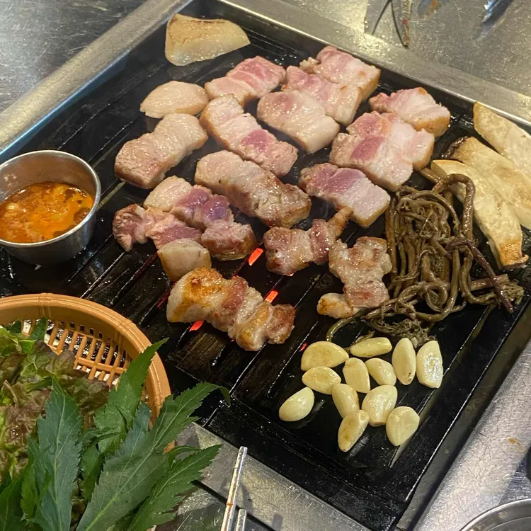 육림촌 연탄구이 대표 사진