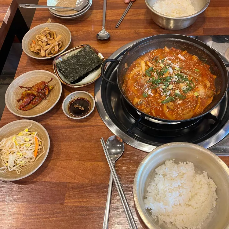 열평집밥김치찌개 대표 사진