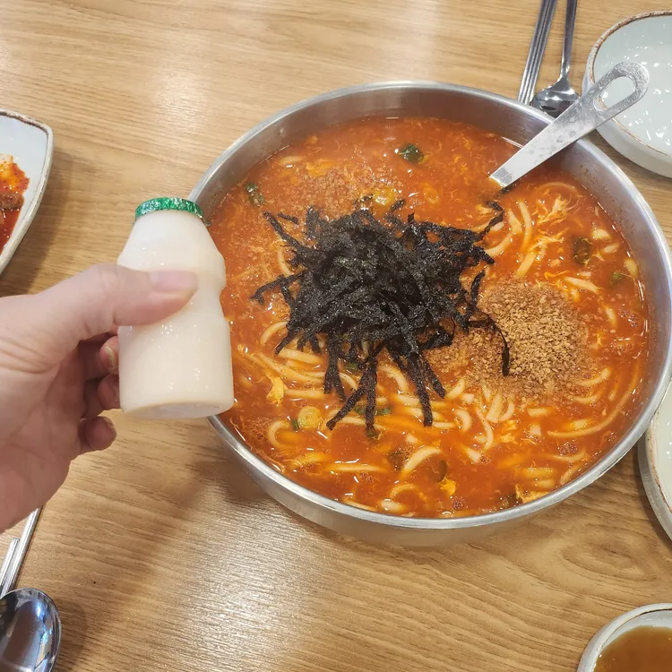 공주칼국수 대표 사진