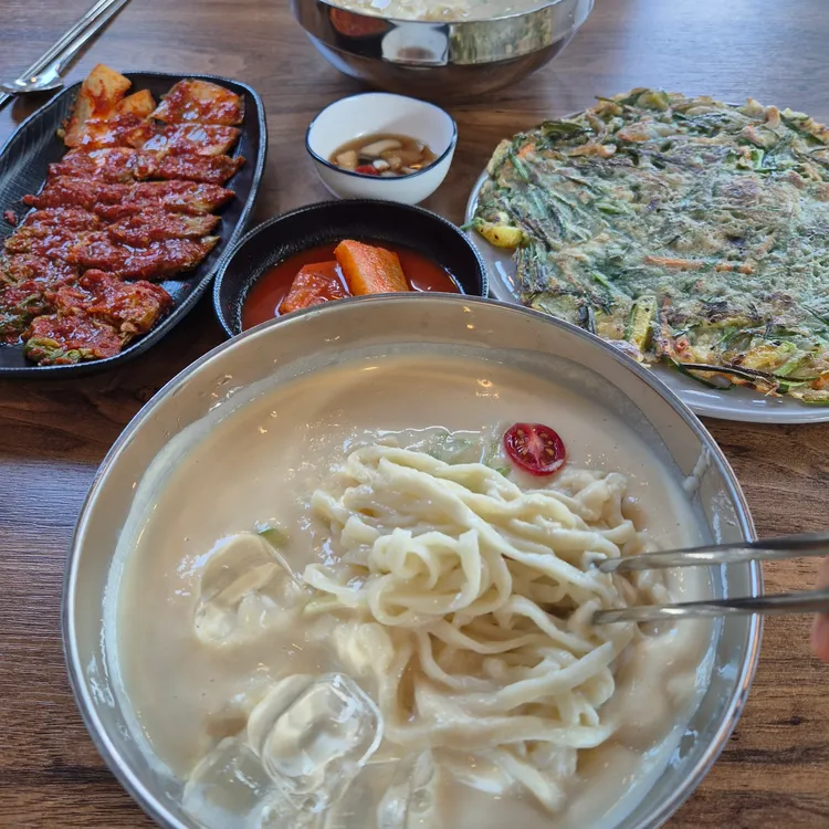 약수터칼국수 대표 사진