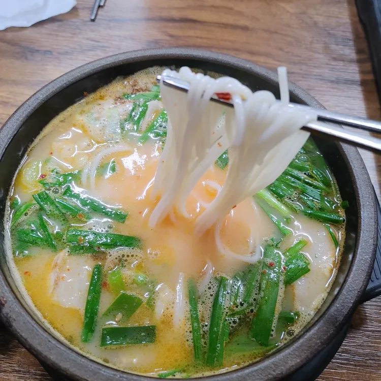 장수촌 돼지국밥 대표 사진