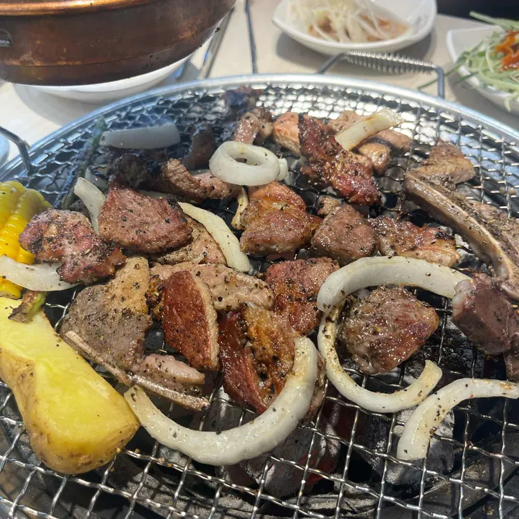 명륜진사갈비 대표 사진