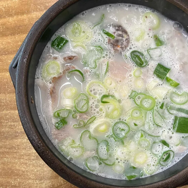 부산24시순대돼지국밥 대표 사진