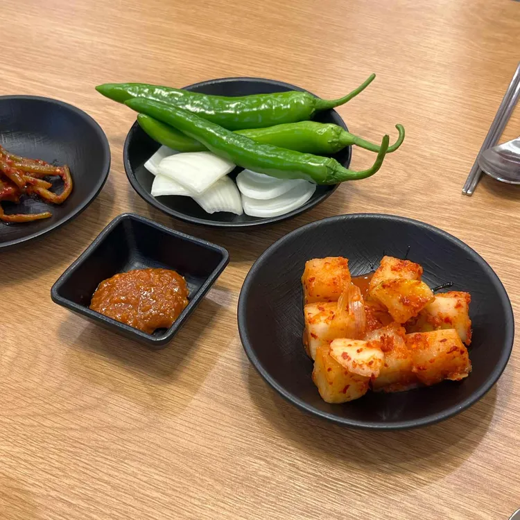 유진옥 대표 사진