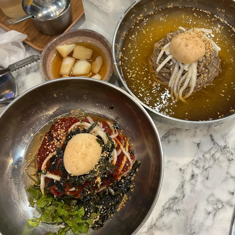 먹골막국수숯불닭갈비 대표 사진