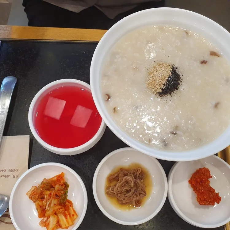 본죽 대표 사진