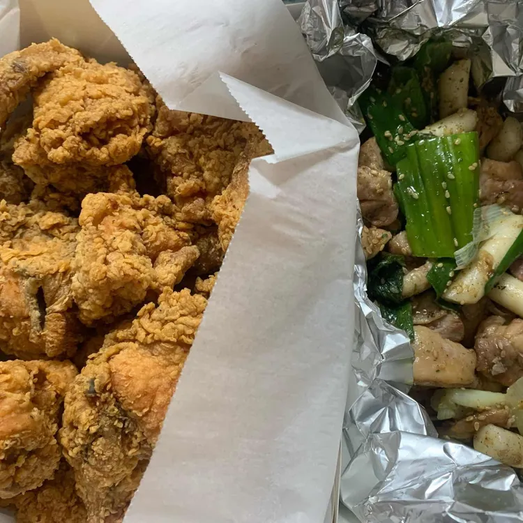 봉다리 숯불 두마리 치킨 대표 사진