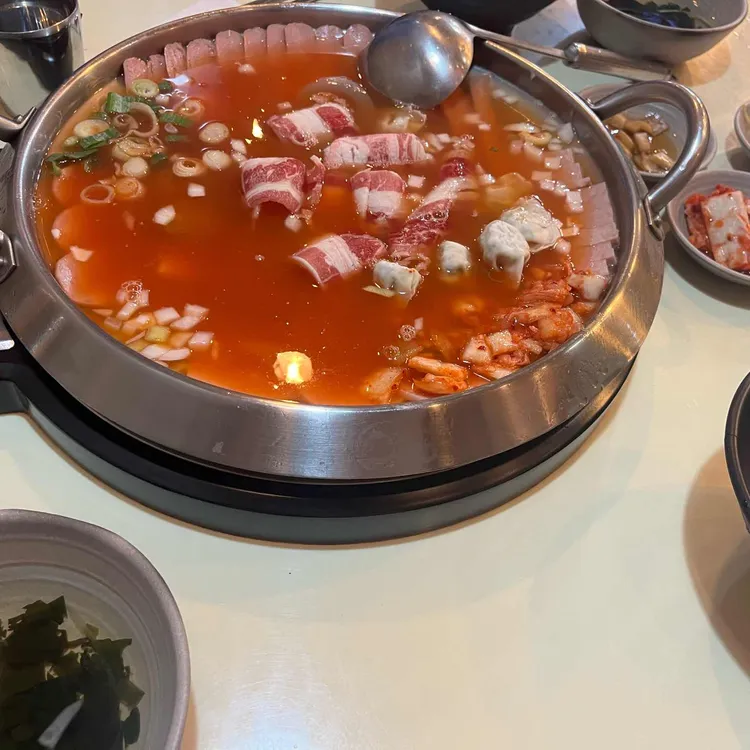 킹콩부대찌개 대표 사진