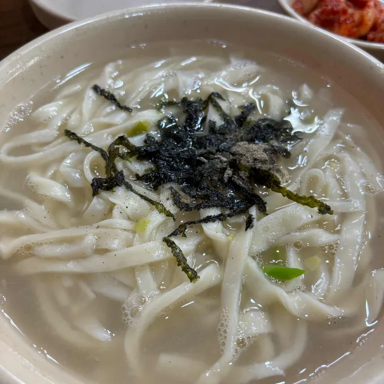 충남칼국수 대표 사진