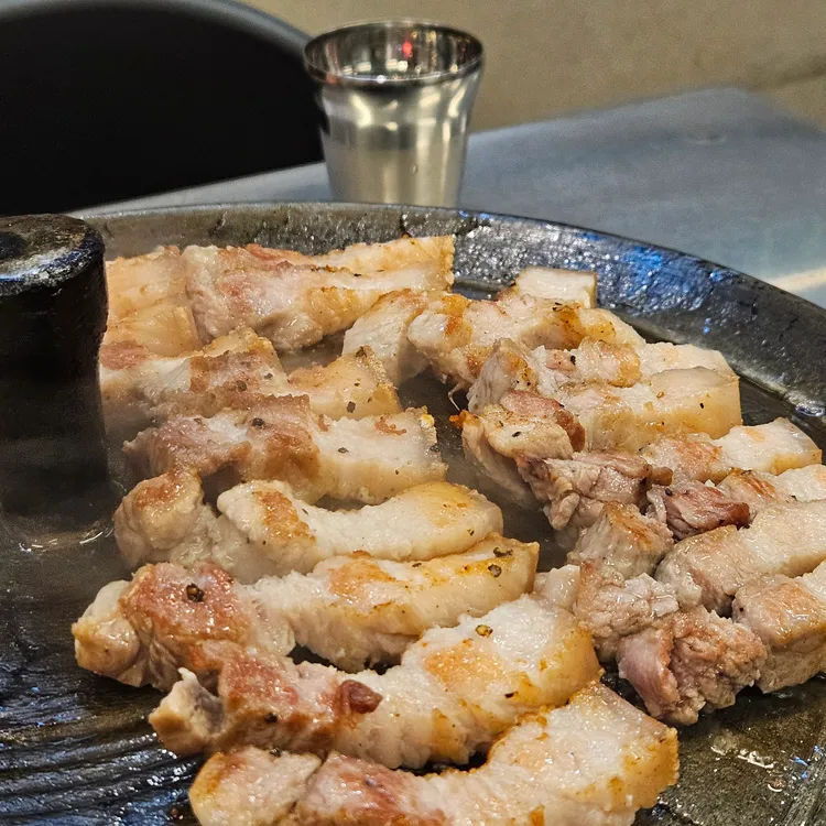 목구멍 대표 사진