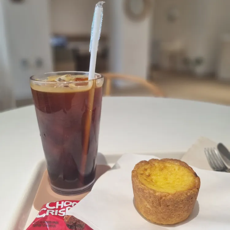 인투더우즈 대표 사진