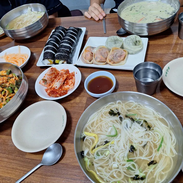 공릉동원조멸치국수 대표 사진