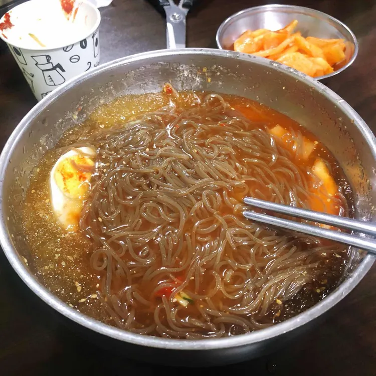 사철냉면 대표 사진