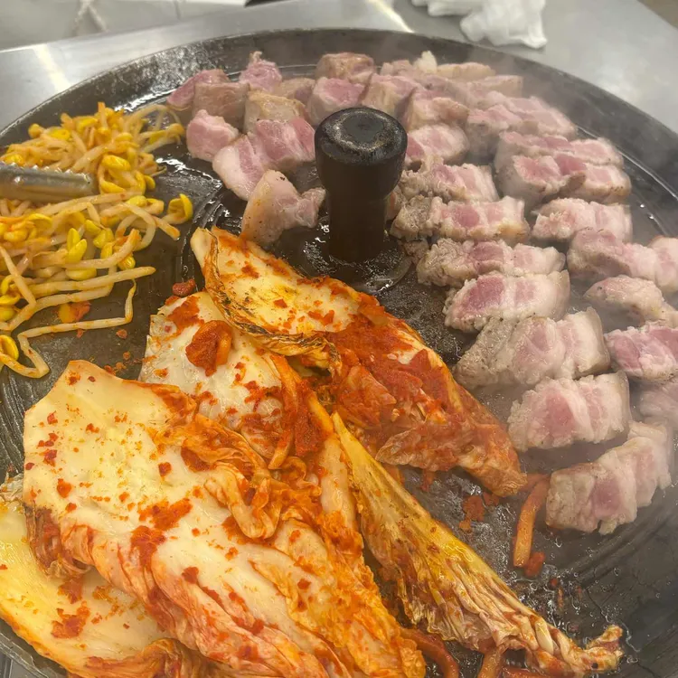 목구멍 대표 사진
