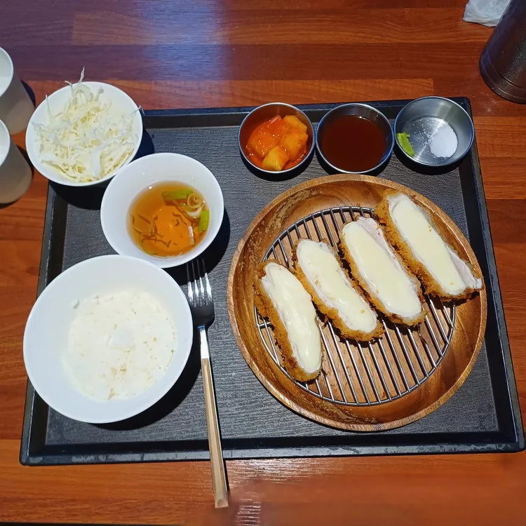돈프리미어 대표 사진