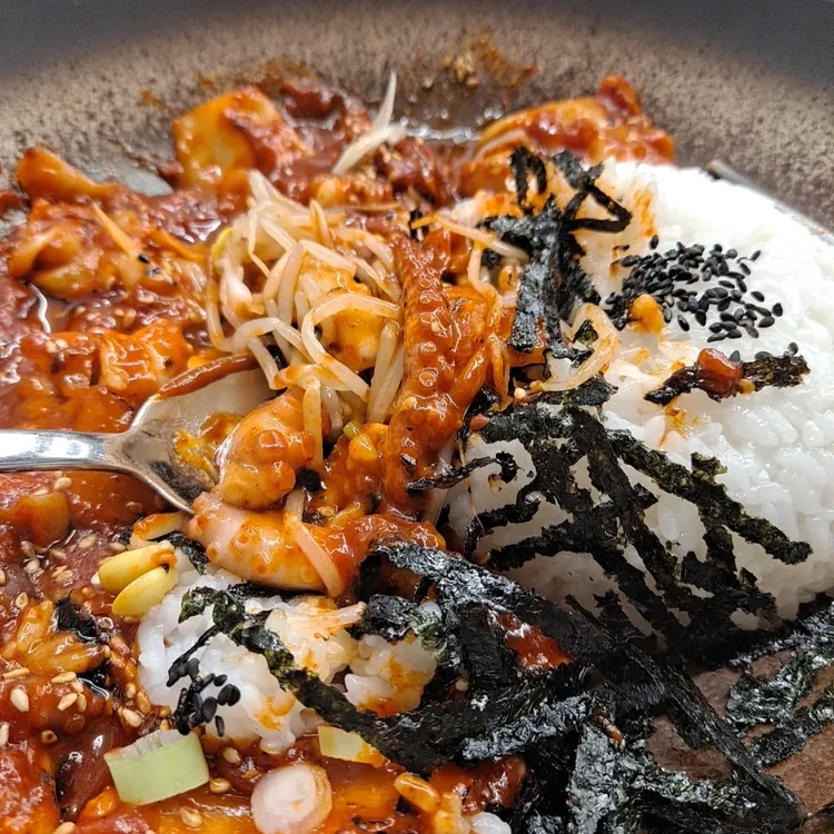 신복관 대표 사진