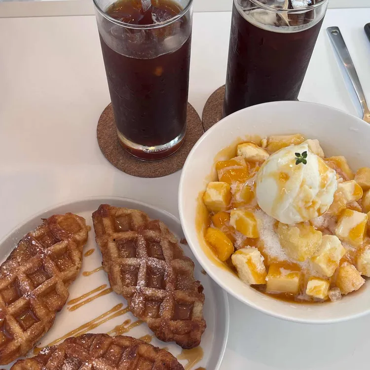 위아카페 대표 사진