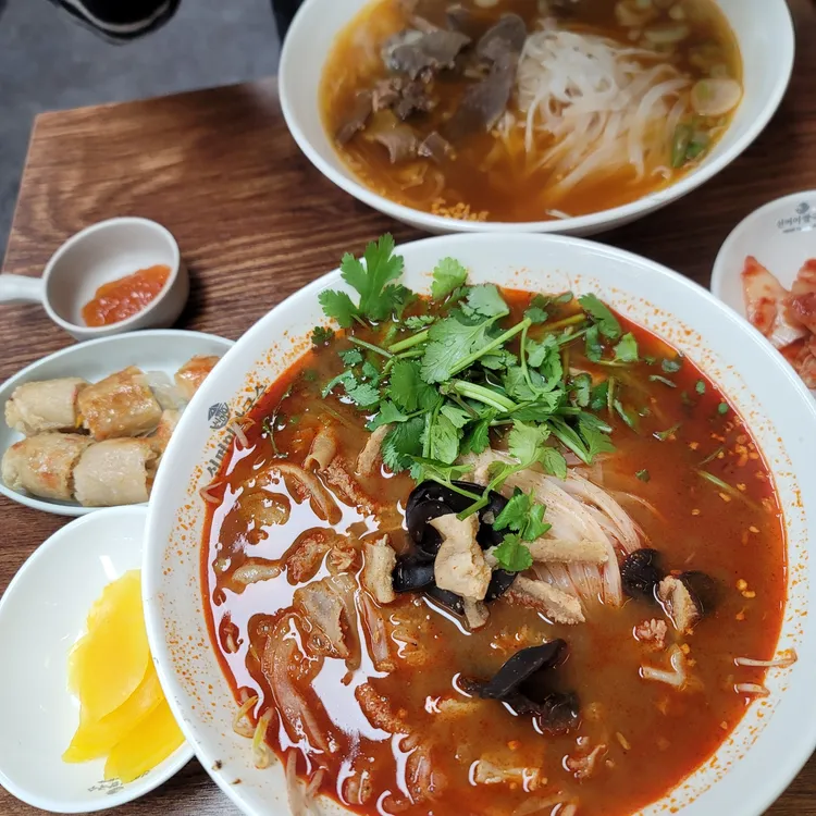 신머이 동묘쌀국수 대표 사진