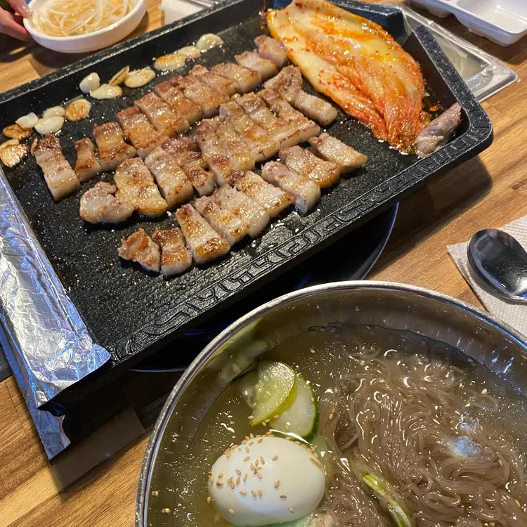 복돼지삼겹살 대표 사진