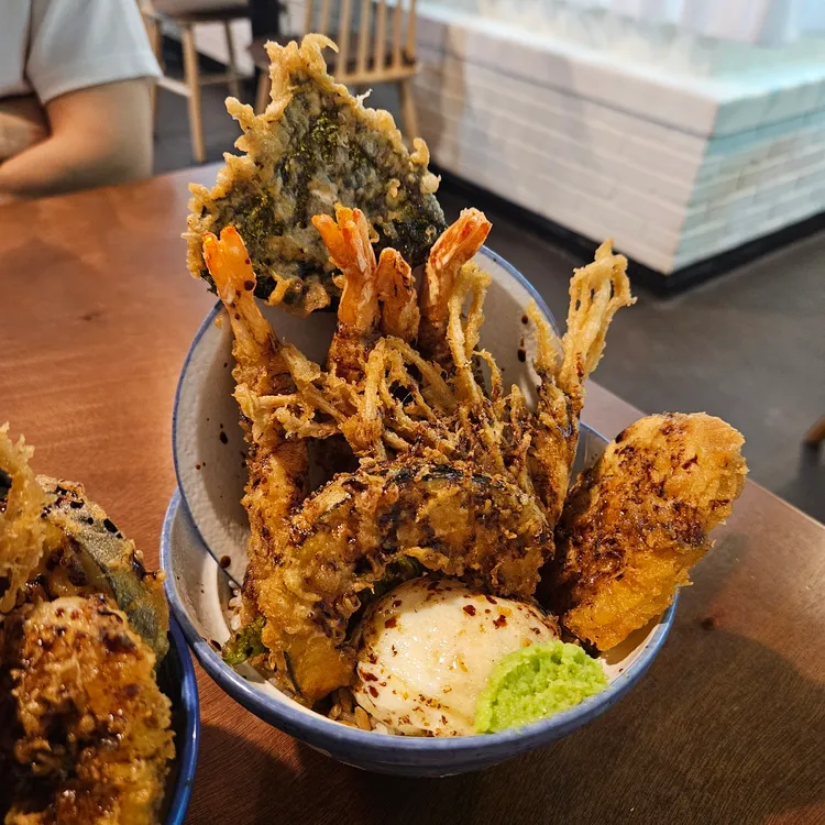우케타 대표 사진
