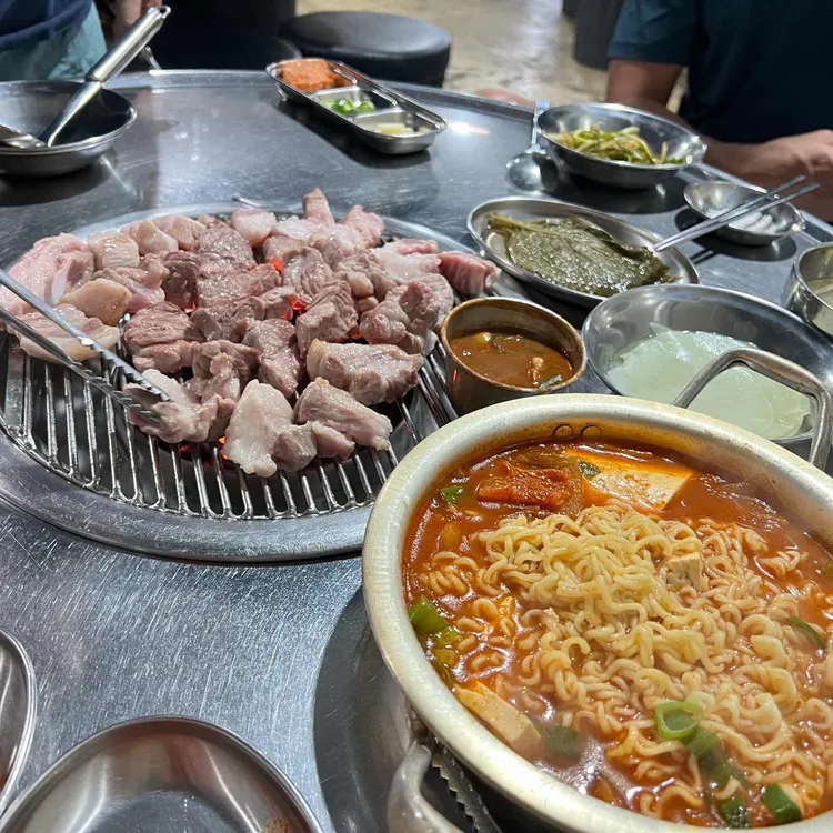 금박돈 대표 사진