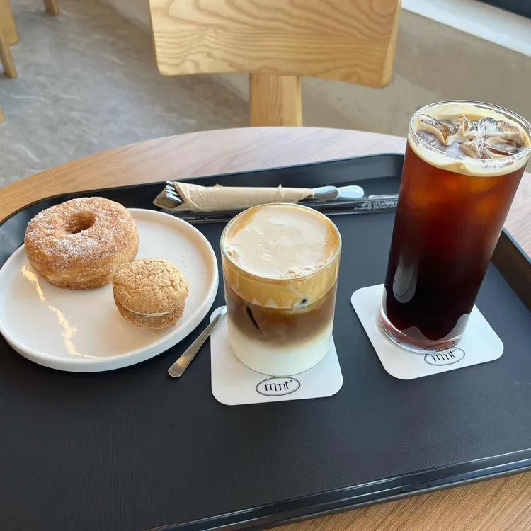 모멘텀커피 사진 1