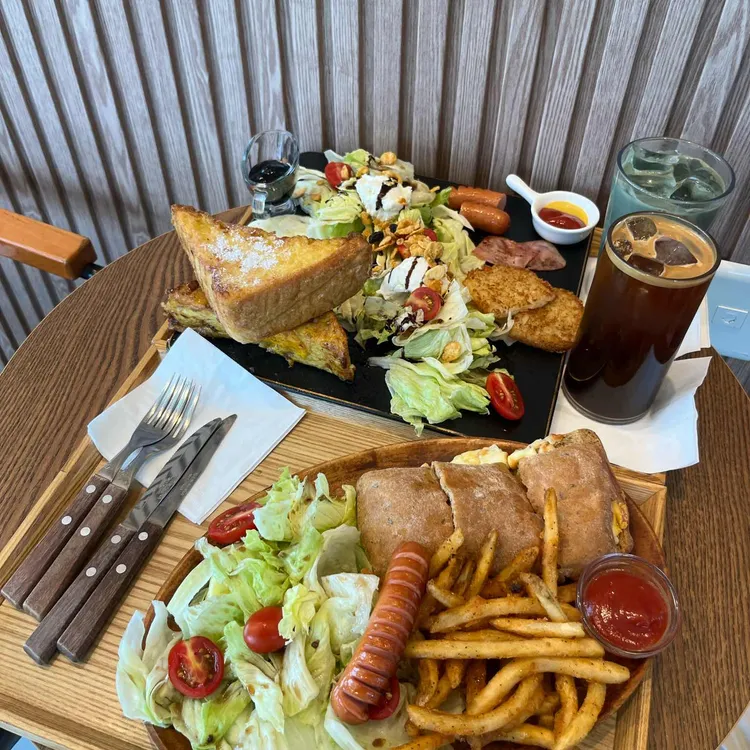 카페 우희 대표 사진