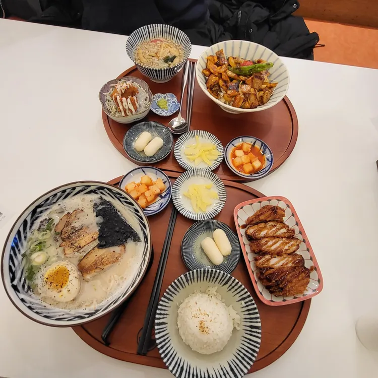 핵밥 대표 사진