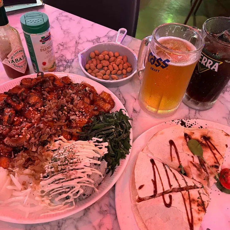 우주선 포차 대표 사진