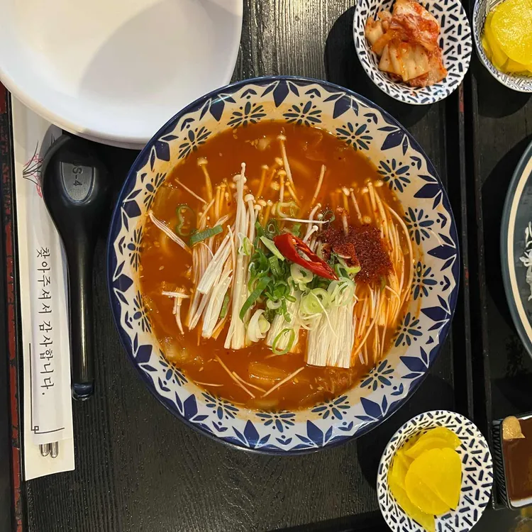 이돈갓 대표 사진