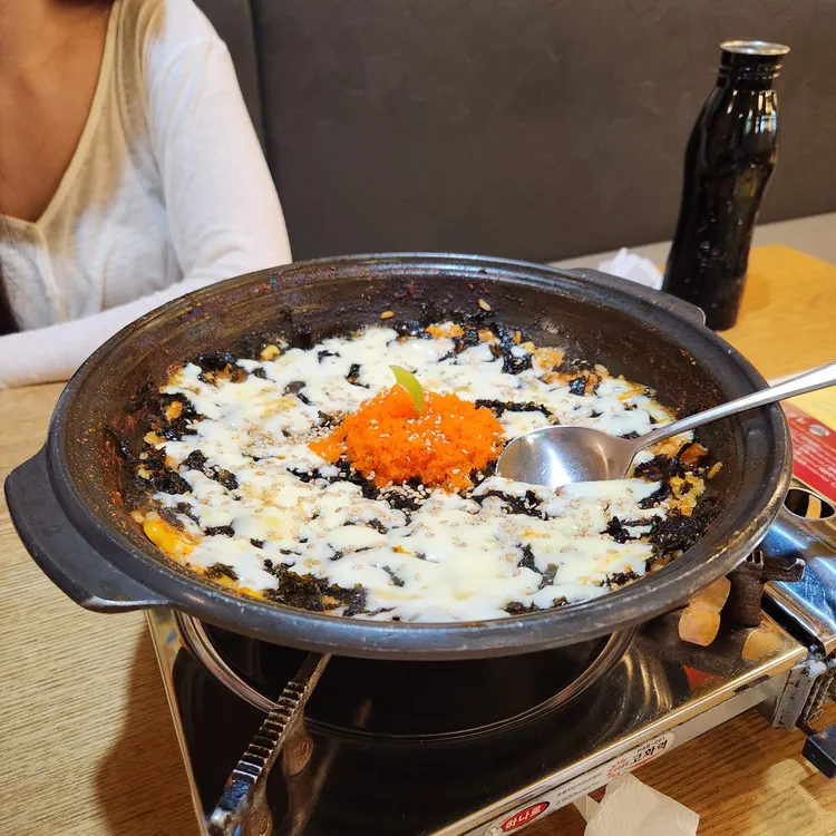 전골떡볶이 덕미가 이대본점 대표 사진