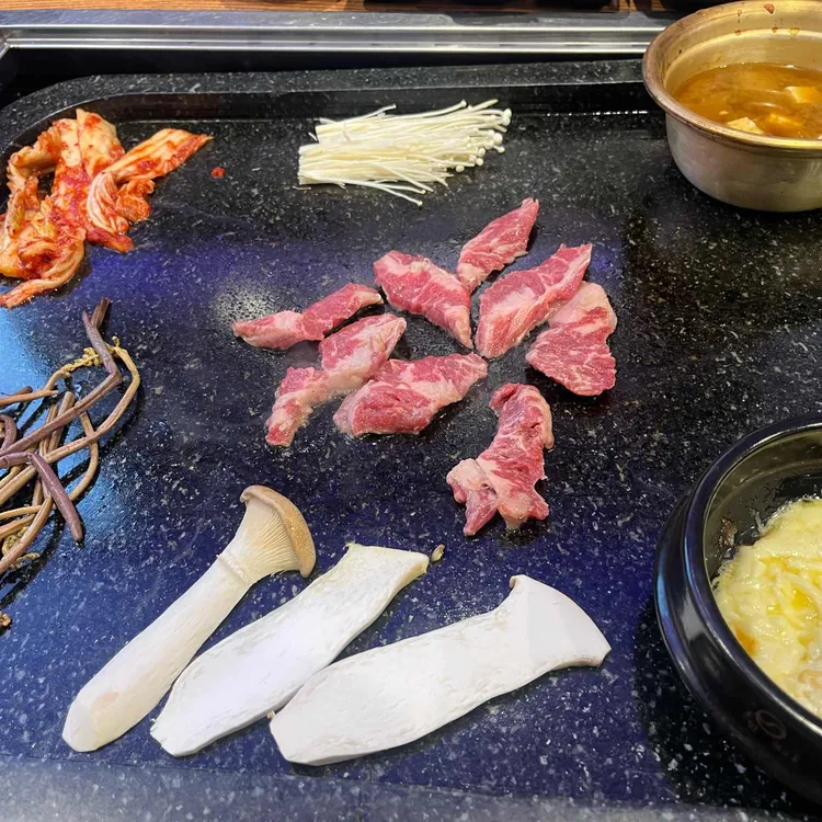 고기잔치 대표 사진