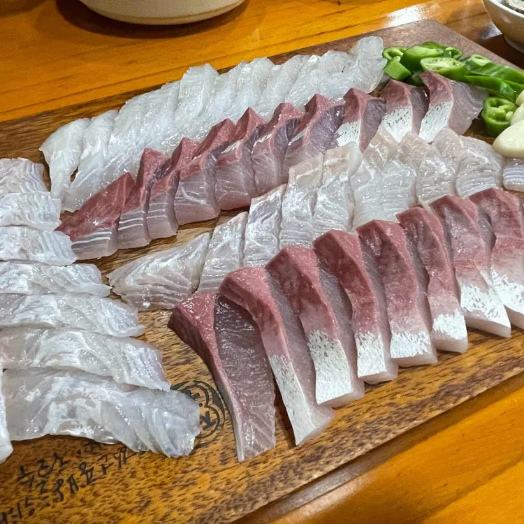 광어한마리9900원 대표 사진
