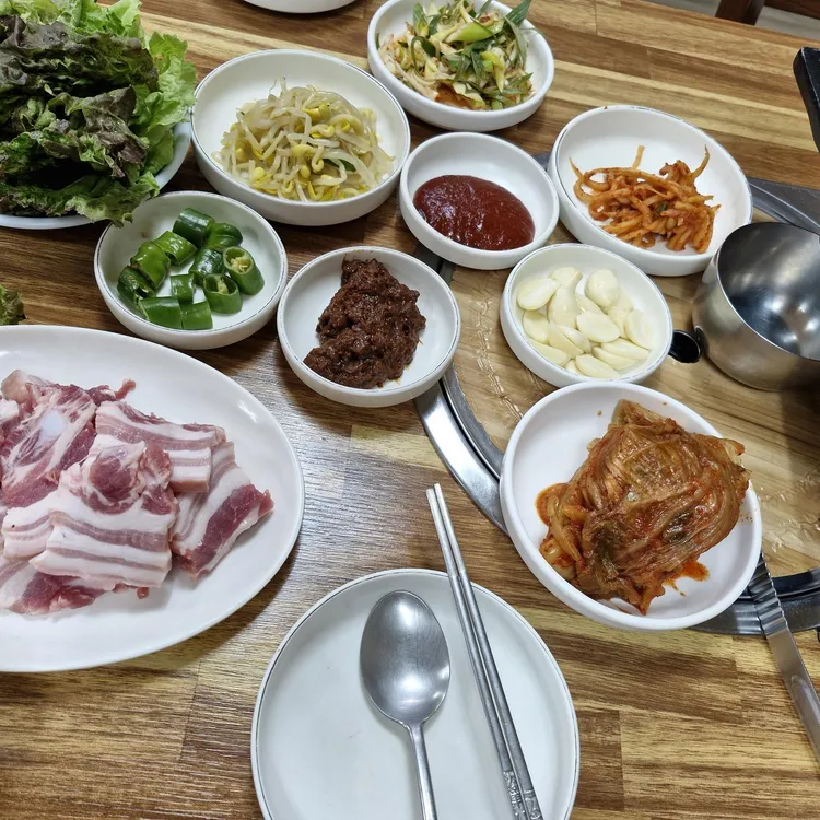 삽다리 한식 대표 사진