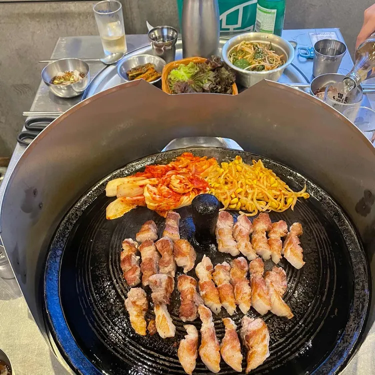 목구멍 대표 사진