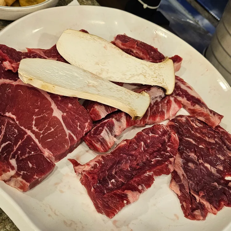 와우정육식당 대표 사진