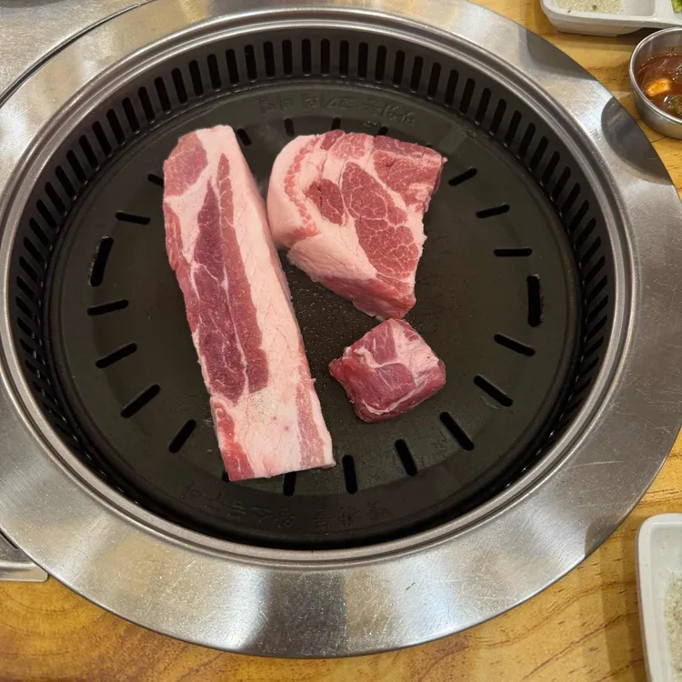 맛찬들왕소금구이 대표 사진