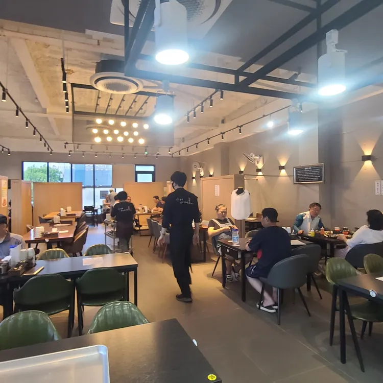 산아래염소이야기 대표 사진