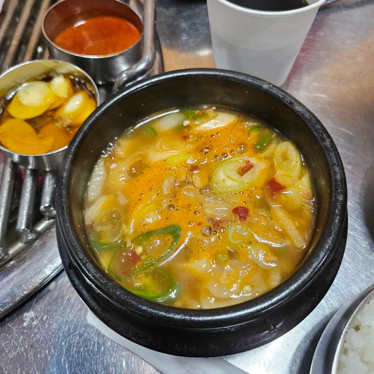 돈장군주먹고기 대표 사진