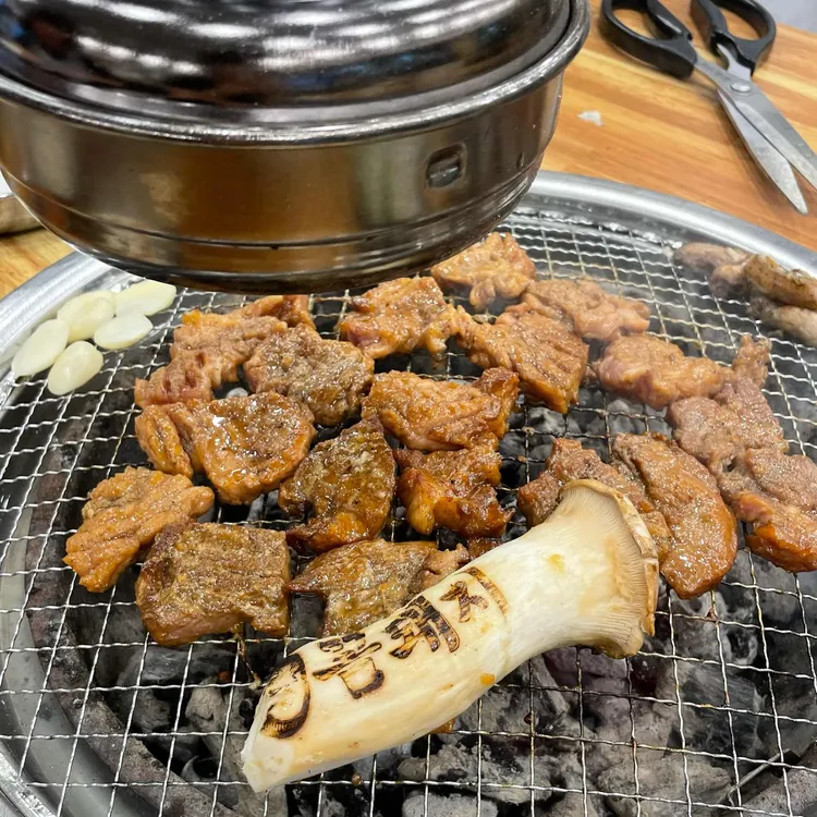 꼼돼지 대표 사진