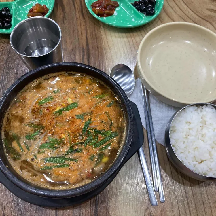 현대옥 대표 사진