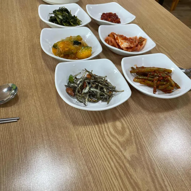 뜨락 대표 사진