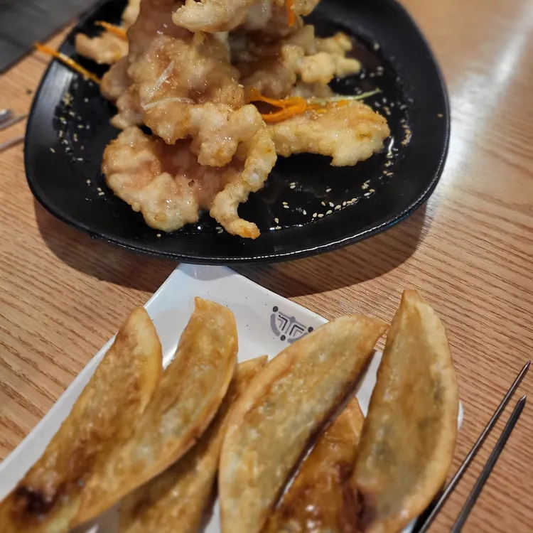 황하호연 대표 사진
