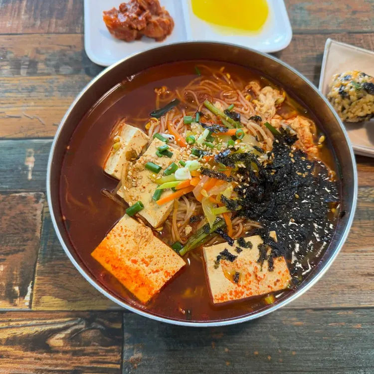 인정국수 대표 사진