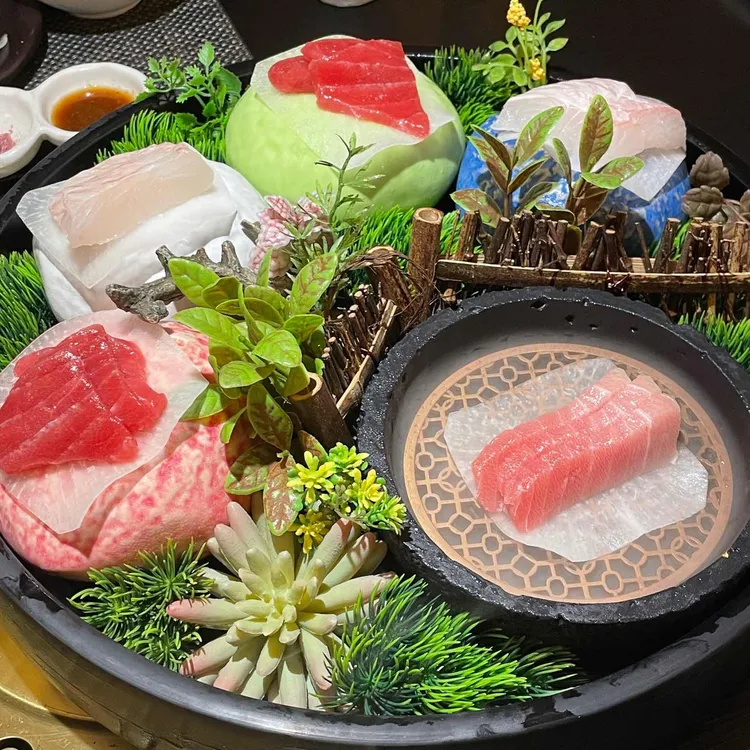 경복궁 블랙 대표 사진