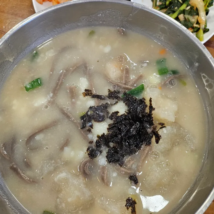 바우 옹심이메밀칼국수 대표 사진